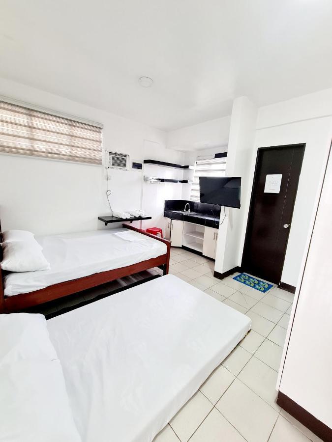 Dasma Lofts Hotel Near Dela Salle Dasma Dasmarinas Εξωτερικό φωτογραφία