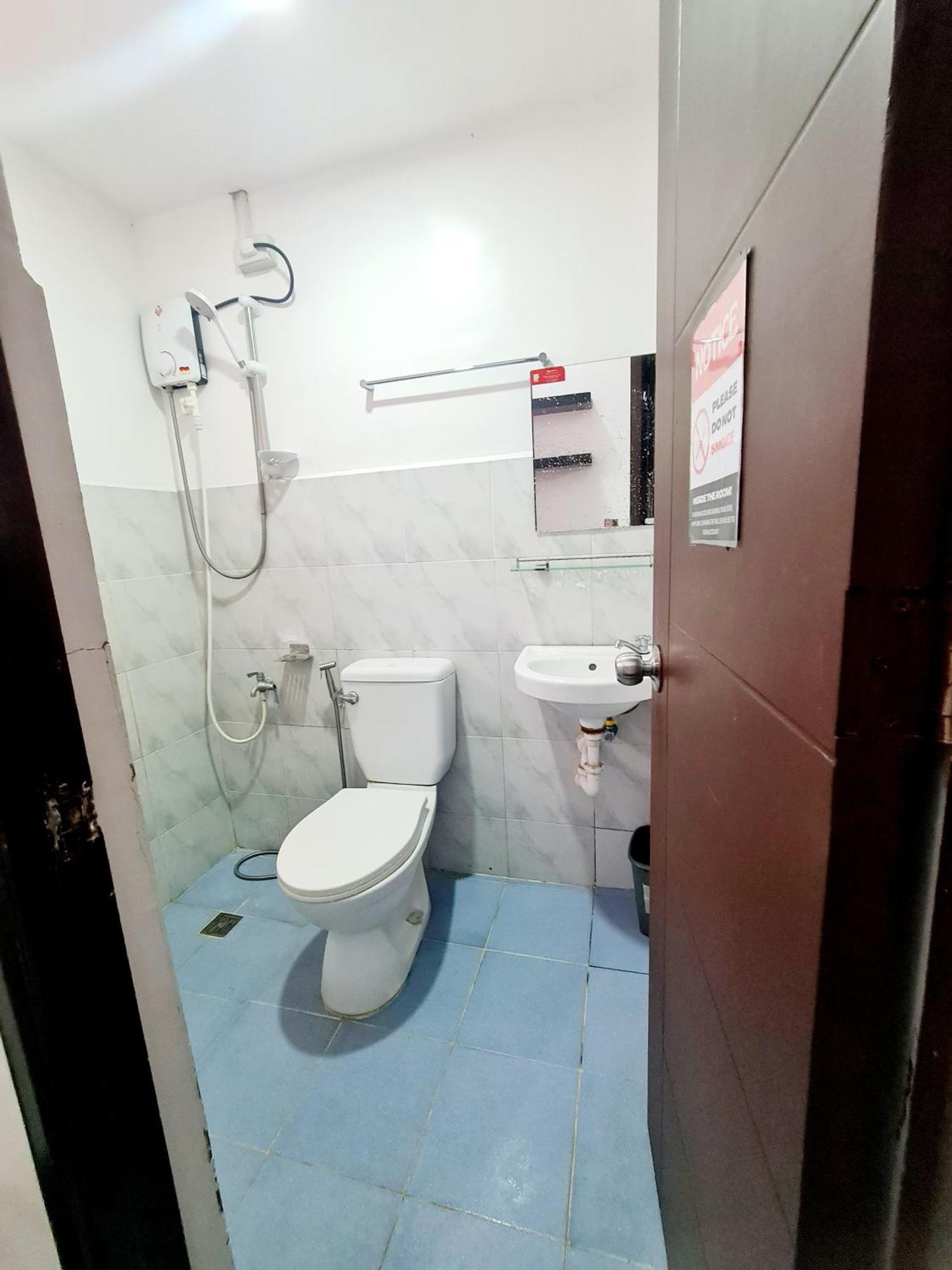 Dasma Lofts Hotel Near Dela Salle Dasma Dasmarinas Εξωτερικό φωτογραφία