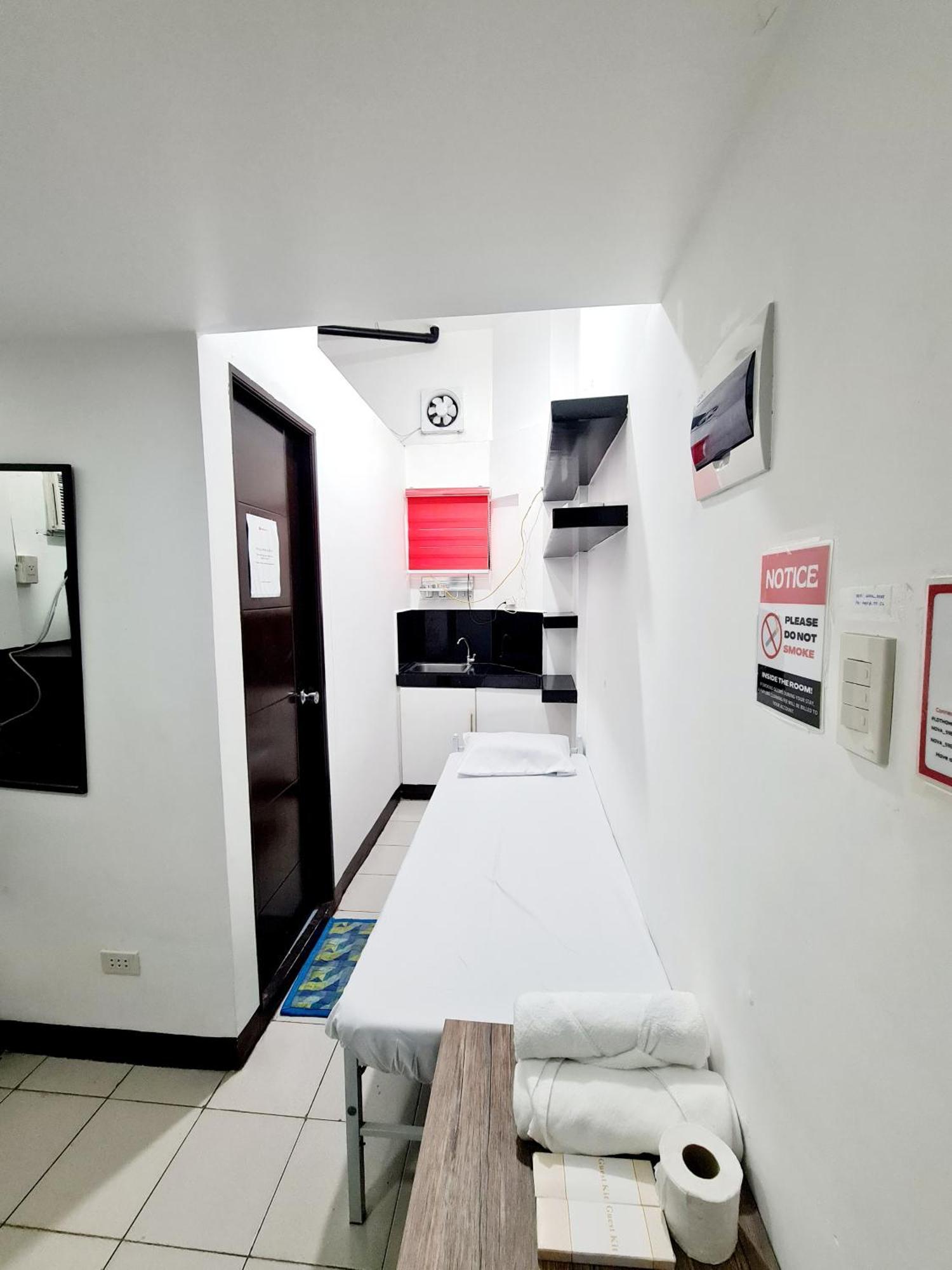 Dasma Lofts Hotel Near Dela Salle Dasma Dasmarinas Εξωτερικό φωτογραφία